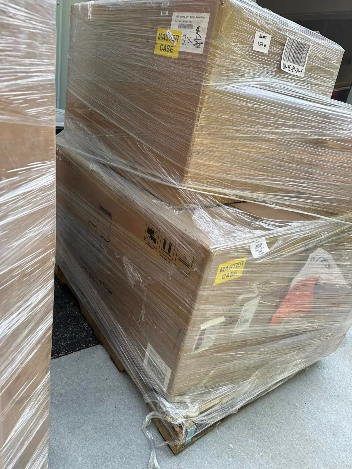 505711600_24939323569000835_7324102293983819644_n-1152x1536 Patio Furniture Pallets - Image 9